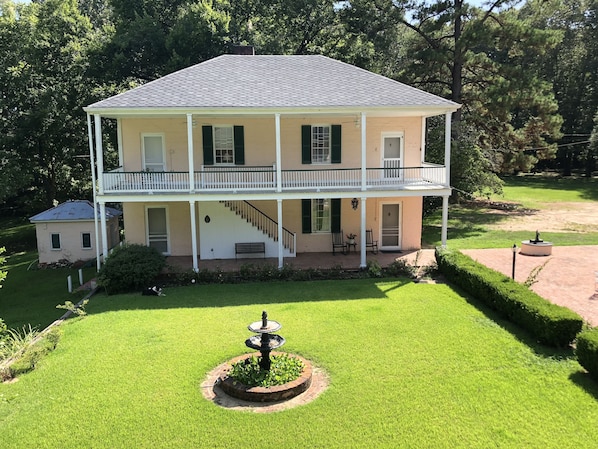 Governess Suite second floor & Billiard Room Suite ground floor