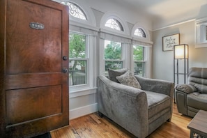 These beautiful yellow leaded glass windows really add to the character of this place!