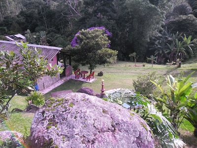 Chale no sitio Kereruá  c/ piscina e churrasqueira exclusiva