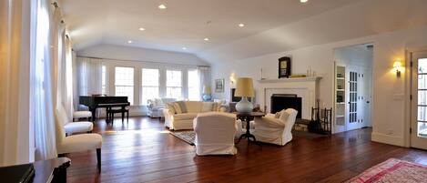 Living Room, Baby Grand Piano, Fireplace