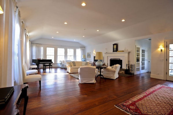 Living Room, Baby Grand Piano, Fireplace