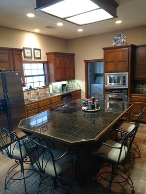 Kitchen Island with seating for 6.