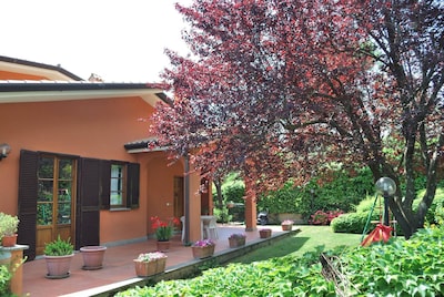 Wohnung mit Garten in der Nähe von Rom