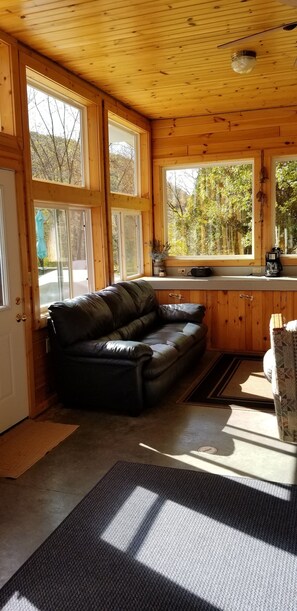 3 season porch