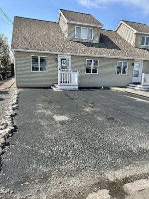 Front Entrance & Driveway - Parking for 4 Cars 