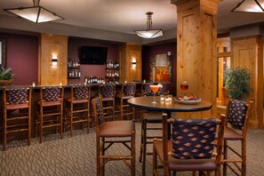 Bar (in der Unterkunft)