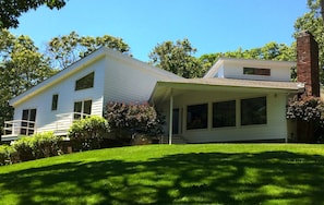 Front of House, Front Yard