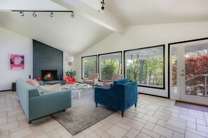 Living Room with Views to Front Yard and Harbor