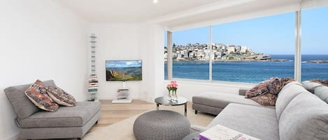 Bondi Apartment