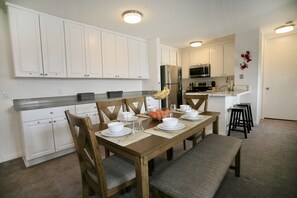 Lots of extra countertop space in the dining area