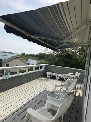 Front deck with awning for shade