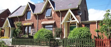 Clayton Cottage, Holiday in Northumberland