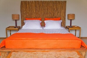 Maxceo, luxury 3 Bedroom Villa, Canggu