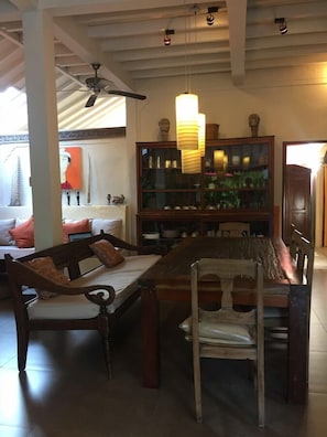 Hangat, 3 Bedroom Villa, Seminyak