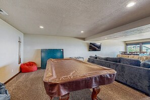 Spielezimmer