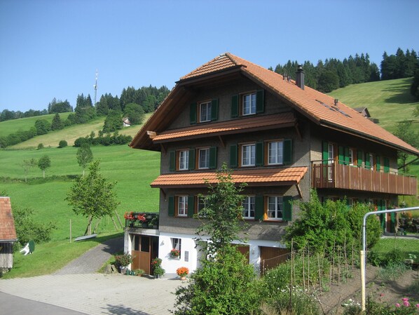 Picture 1