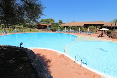 BEACH AT 200 METERS AND 50 METERS SWIMMING POOL, AIR CONDITIONING, PARKING PLACE
