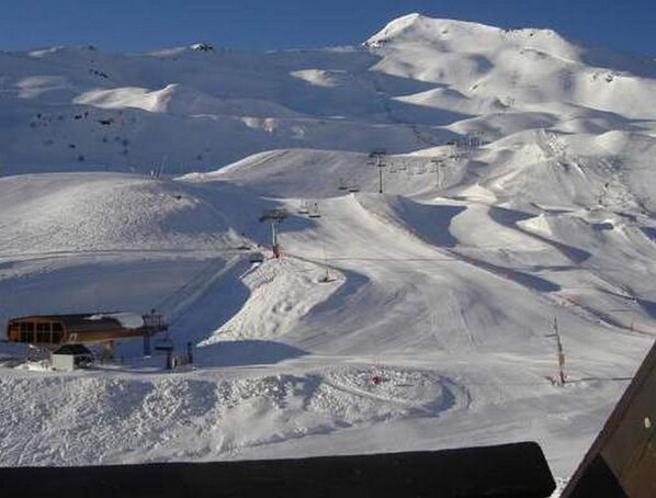 Snow and ski sports