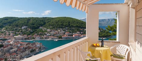 Balkon mit Meerblick