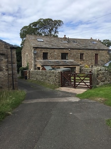 Establos convertidos, cerca de Kirkby Stephen. Las comodidades modernas en casa de carácter.