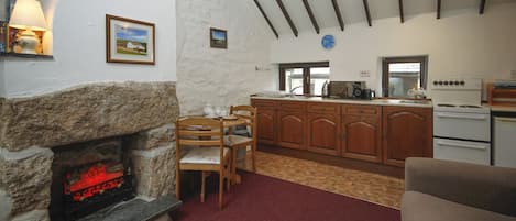 Moor Cottage Lounge and kitchen