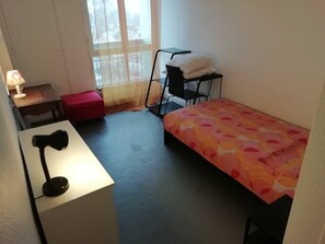 Chambre 1 (lit simple).