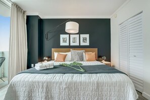 THE SPACIOUS AND RENOVATED ROOM