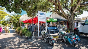 SKOB, Siesta Key Village Studio
