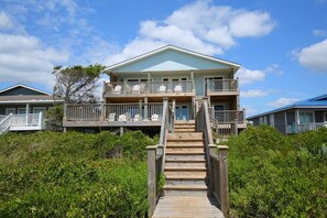 Oceanside Exterior