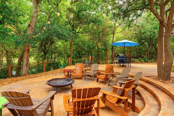 Wonderful outdoor space to gather.