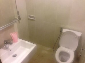 Sewa Studio FullFurnished CapitolSalemba