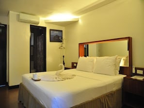 cozy &quot;Tourist Inn&quot; in El Nido Palawan