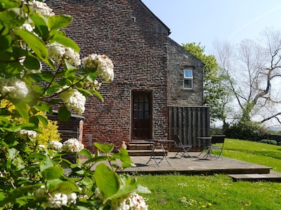 Cottage 4 Star Gold Set in Peaceful Countryside nr Newcastle, Durham & Beamish 