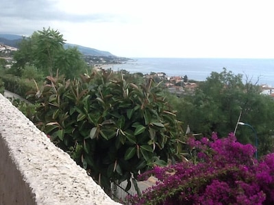 3 Room Apartment With Spectacular View Of Mare Tirreno. Sleeps 2 adults+2 kids