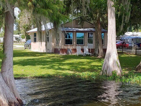 Cottage Facing the Lake