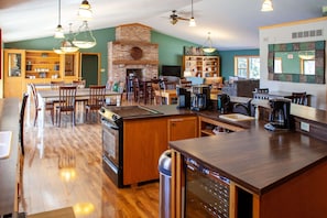 Full kitchen and wine fridge
