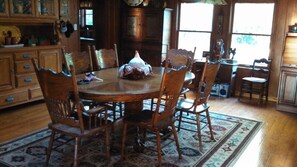dining room looking into the kitchen