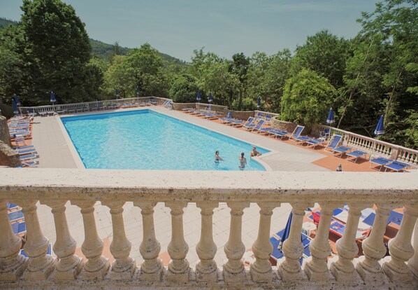 Utomhuspool