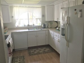Well equipped kitchen