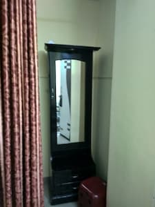 AC room at Hotel Viraat Inn(near Gaya Railway Station)