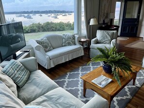 Living room with a gorgeous view!