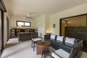 Tropical Ambience 3 Bed Villa,Seminyak;