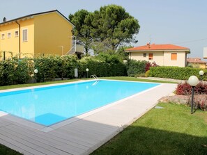 Holiday Home Swimming Pool