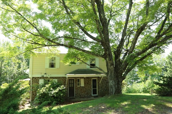 Front of The Stone House at Treetops