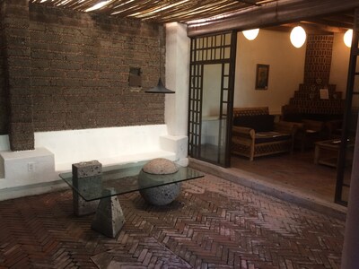 Hermosa Casa Sola y Privada con Alberca en Centro de Malinalco, México.