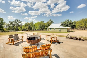 Exterior | Fire Pit (Wood Provided)