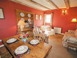 Living room/dining room | Boosley Grange Cottage, Fawfieldhead, nr. Buxton