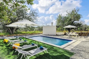 Villa Aigues Blanques. Ibiza. Extérieur rural