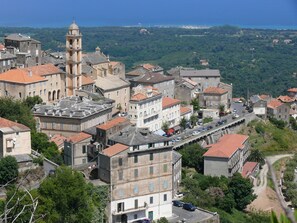 village de CERVIONI
