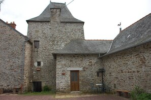 View of the Manoir from the Courtyard